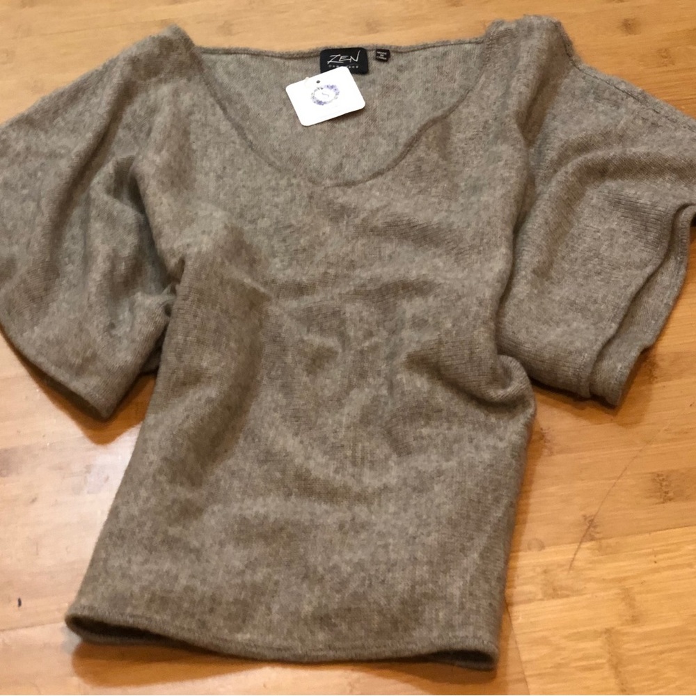 Cashmere sweater